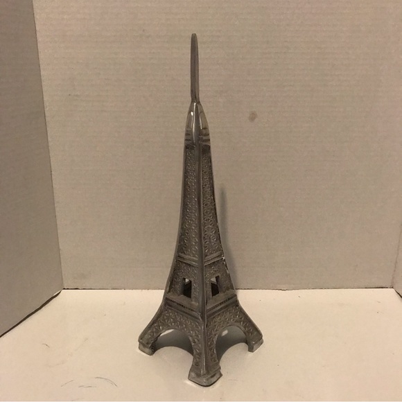Metal Eiffel Tower - Picture 4 of 9
